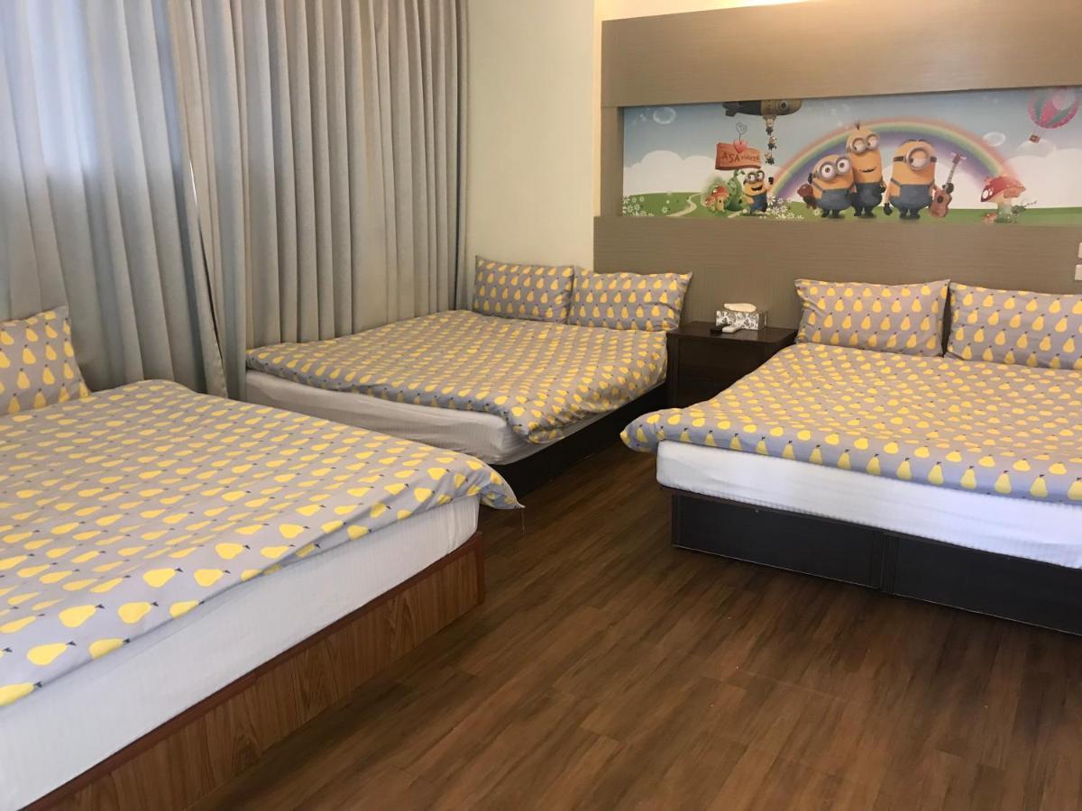 Mickey House-Fuxing Apartman Tajcshung Kültér fotó