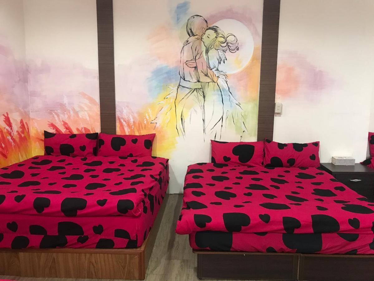 Mickey House-Fuxing Apartman Tajcshung Kültér fotó